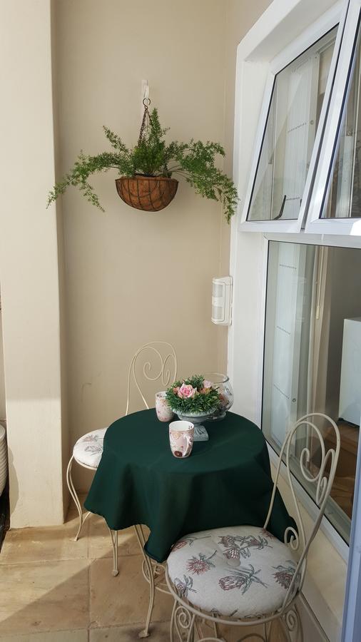بلدة سيمون Papillon Guest Suite المظهر الخارجي الصورة