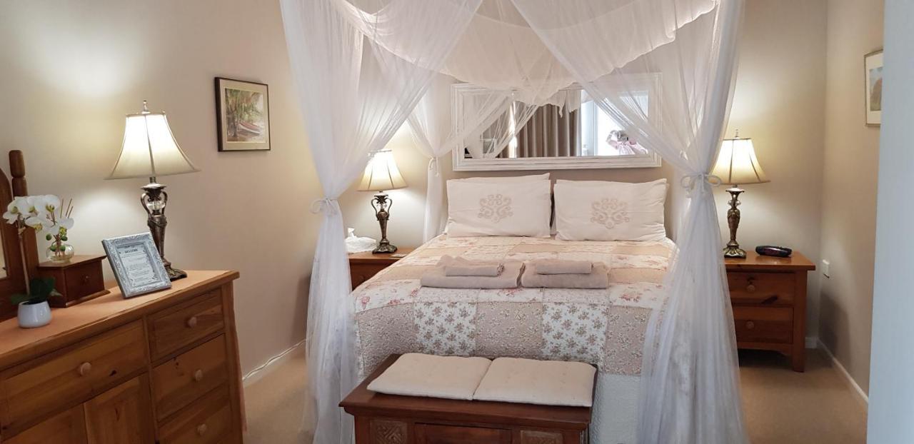 بلدة سيمون Papillon Guest Suite المظهر الخارجي الصورة